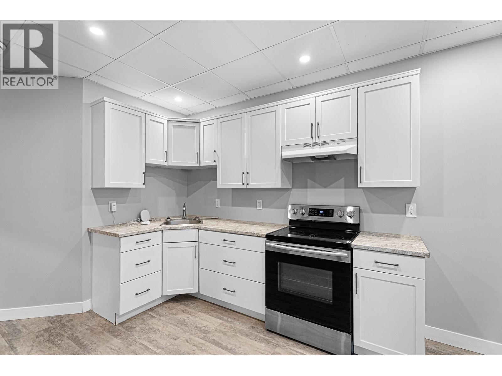 2069 SADDLEBACK Drive, Kamloops