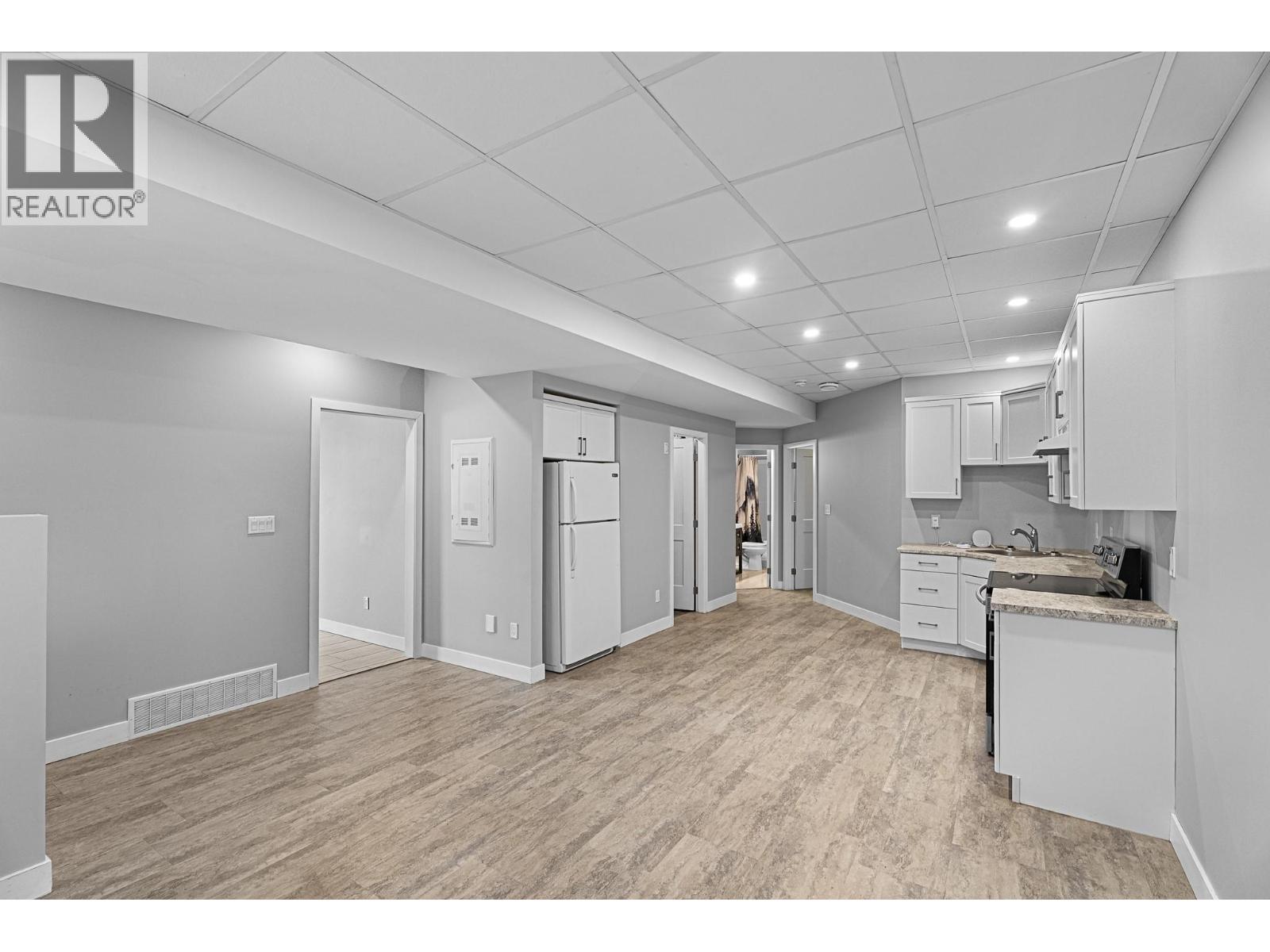 2069 SADDLEBACK Drive, Kamloops