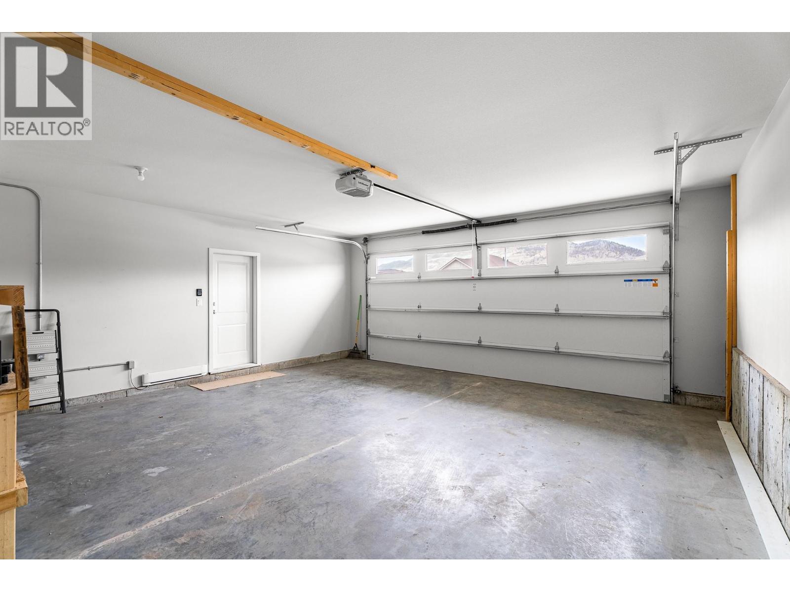 2069 SADDLEBACK Drive, Kamloops