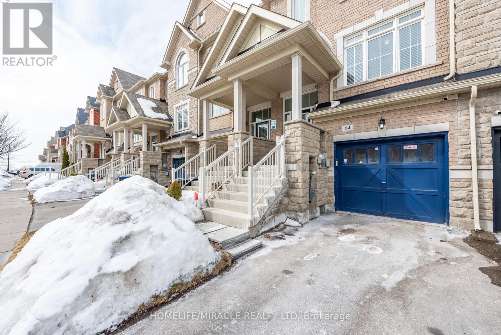 84 ROCKMAN CRESCENT