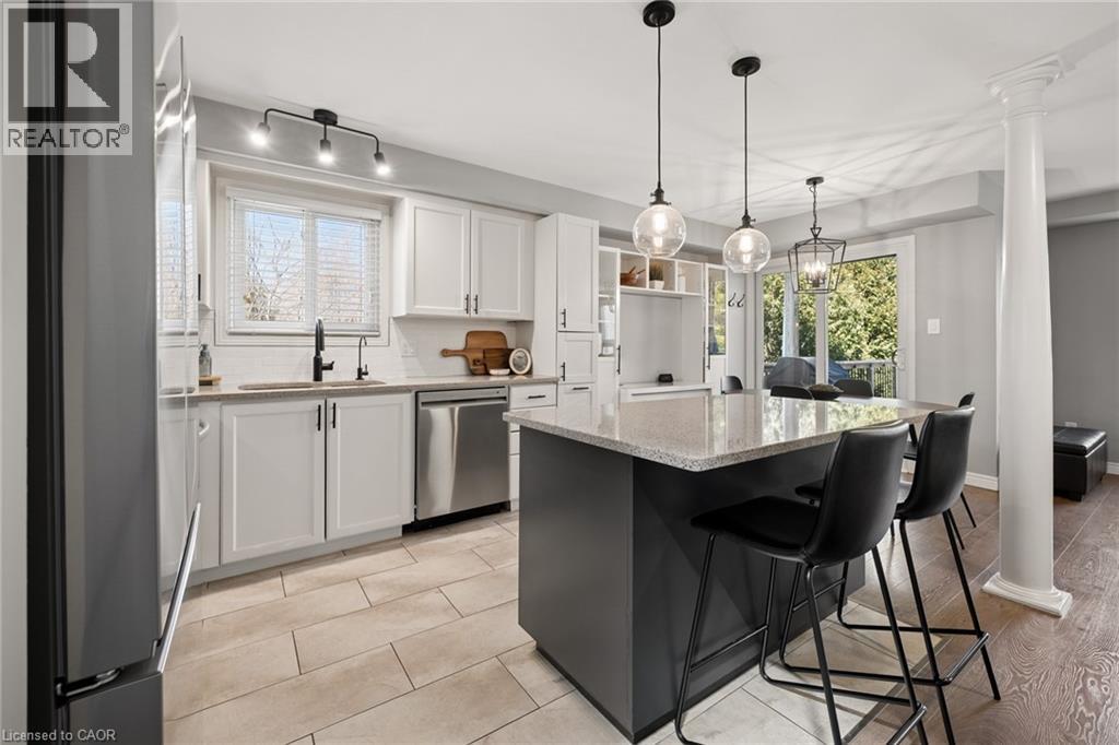 72 COPPER LEAF Street, Kitchener, Ontario N2E3T5 - Photo 4