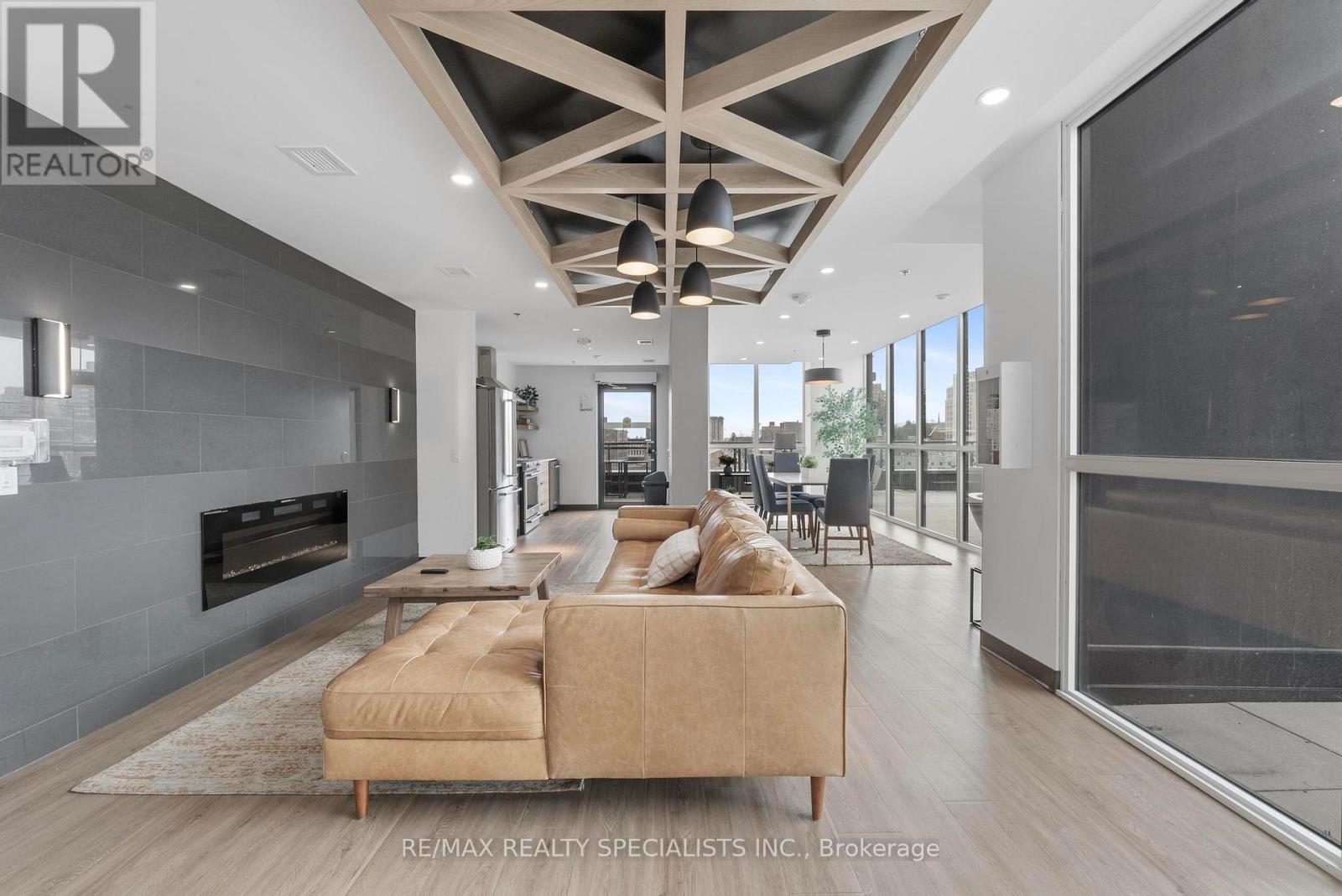 #308 60 CHARLES ST W STREET - 29