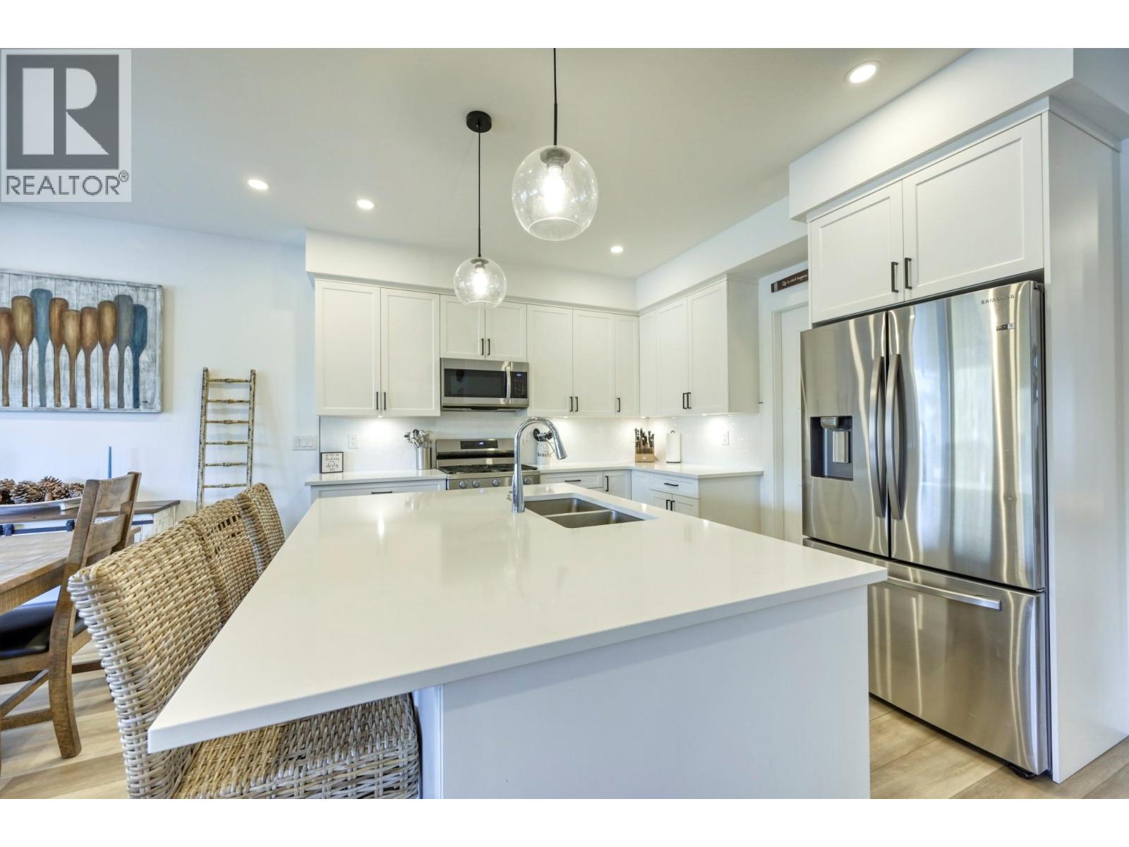14 Lambert Court - 5