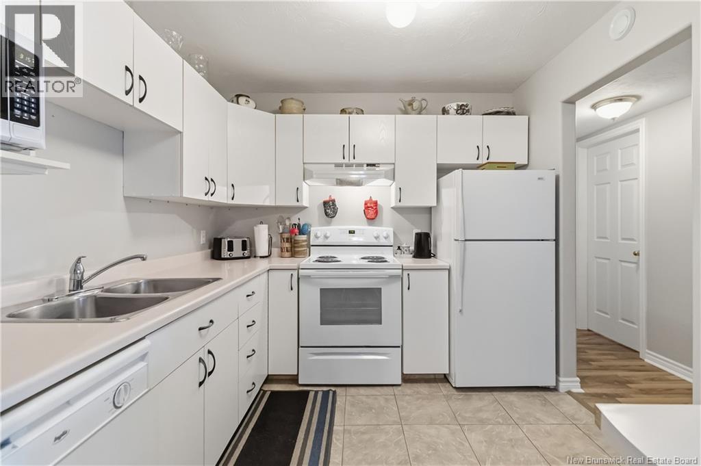 #27 30 GRANT STREET - 11