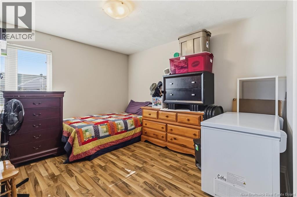 #27 30 GRANT STREET - 18