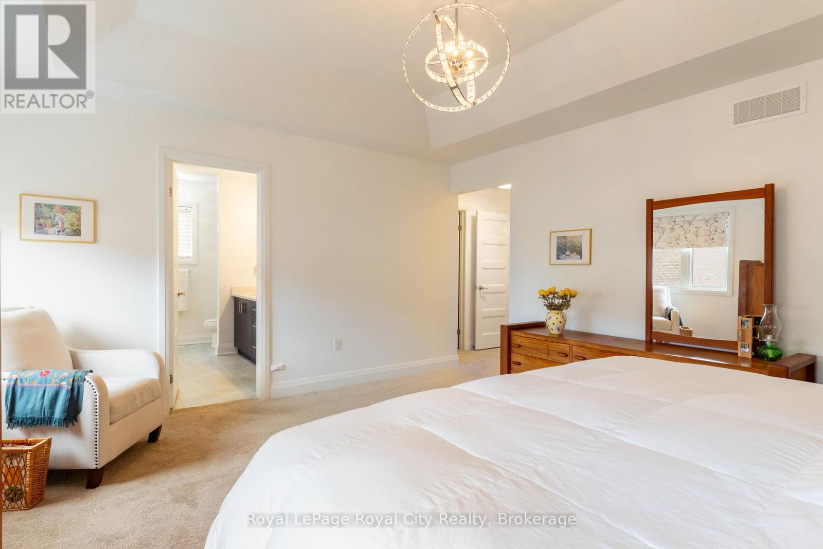 65 ABERDEEN STREET - 23