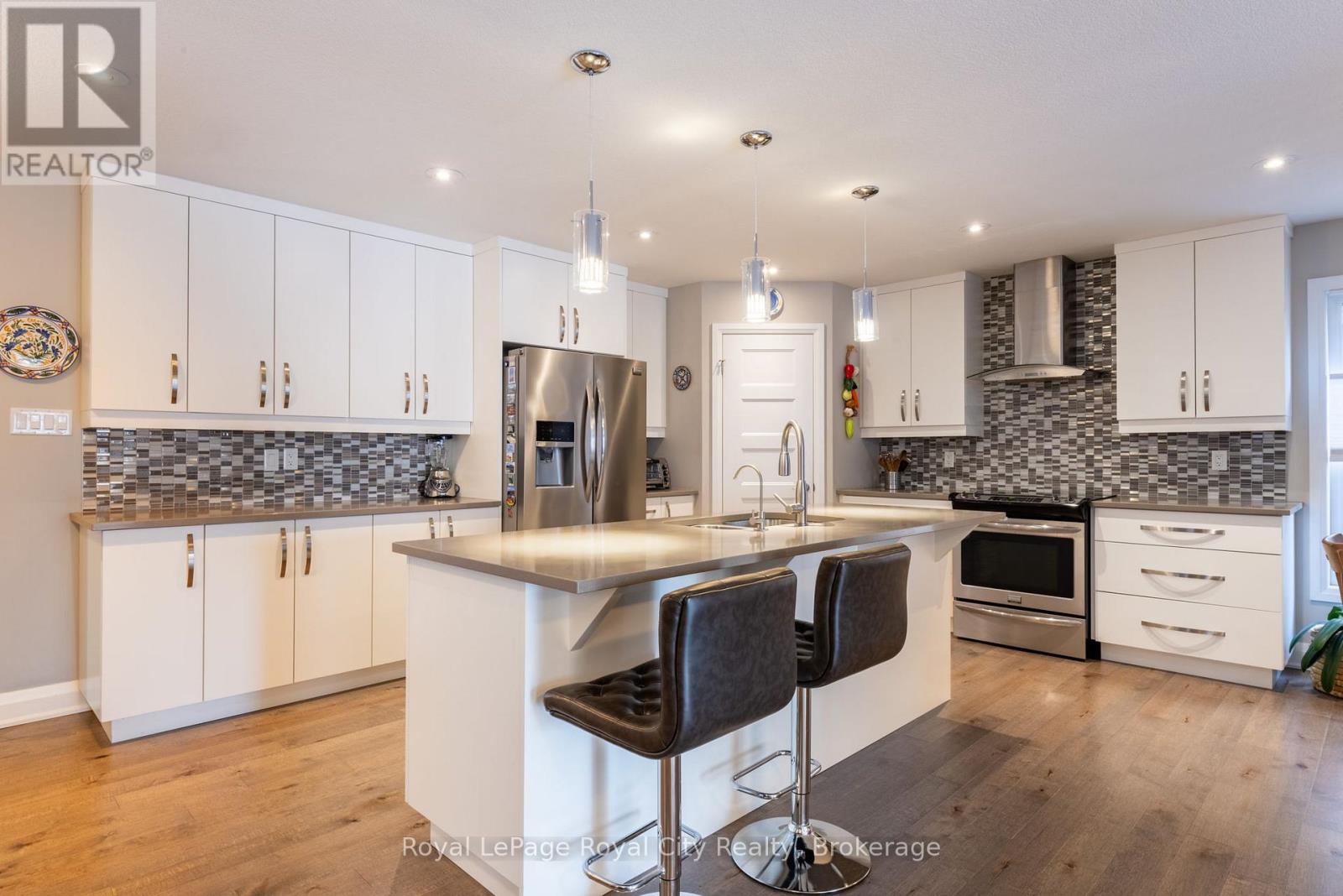 65 ABERDEEN STREET - 6