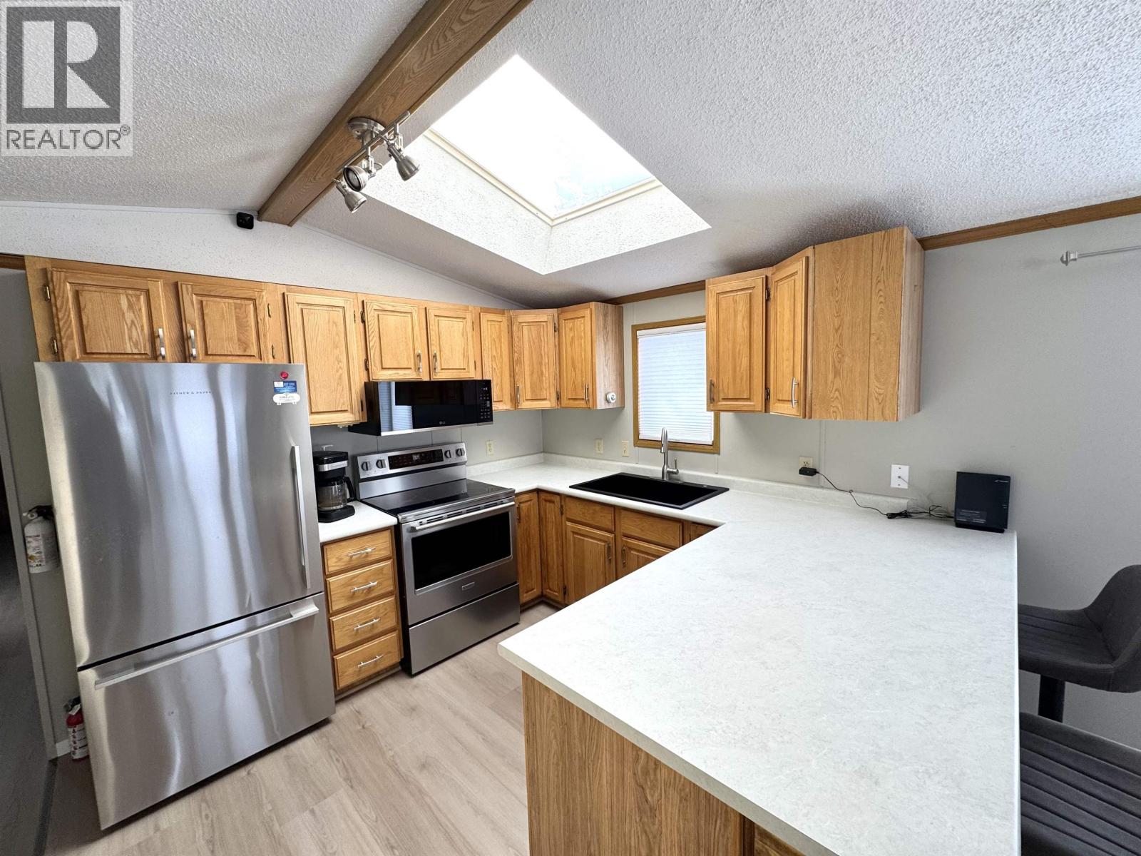 #12 955 13TH AVENUE - 9