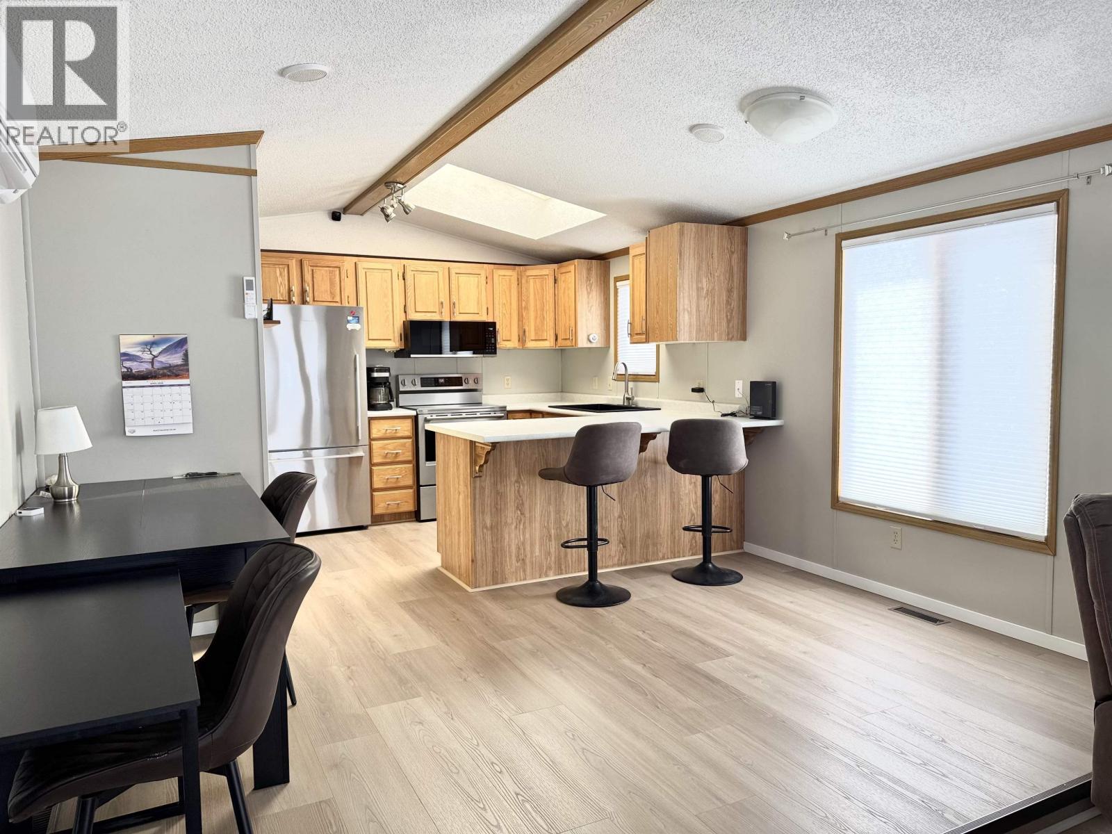 #12 955 13TH AVENUE - 16