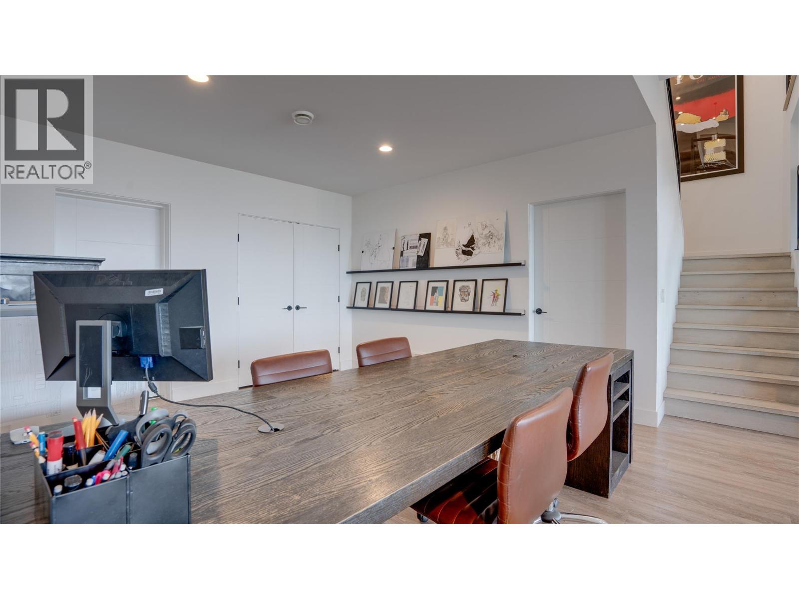 1220 Ponds Avenue, Kelowna