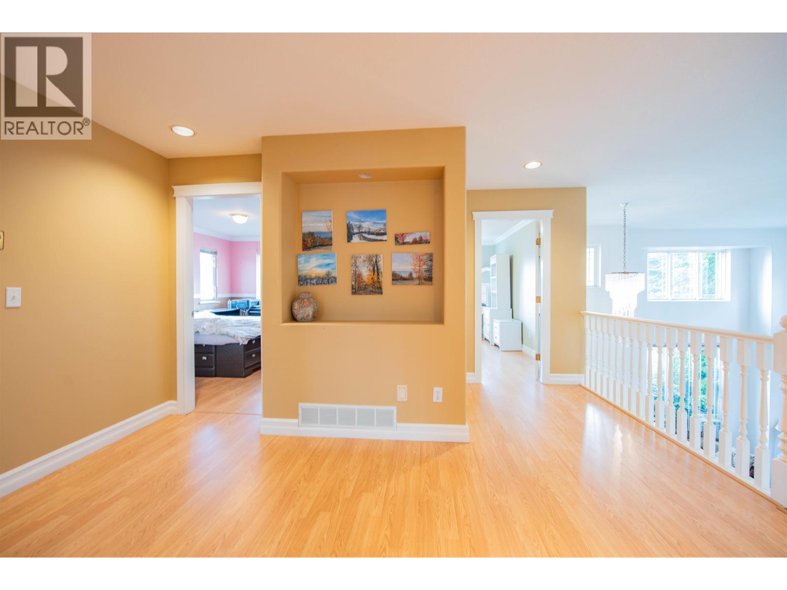 1645 PINETREE WAY, Coquitlam