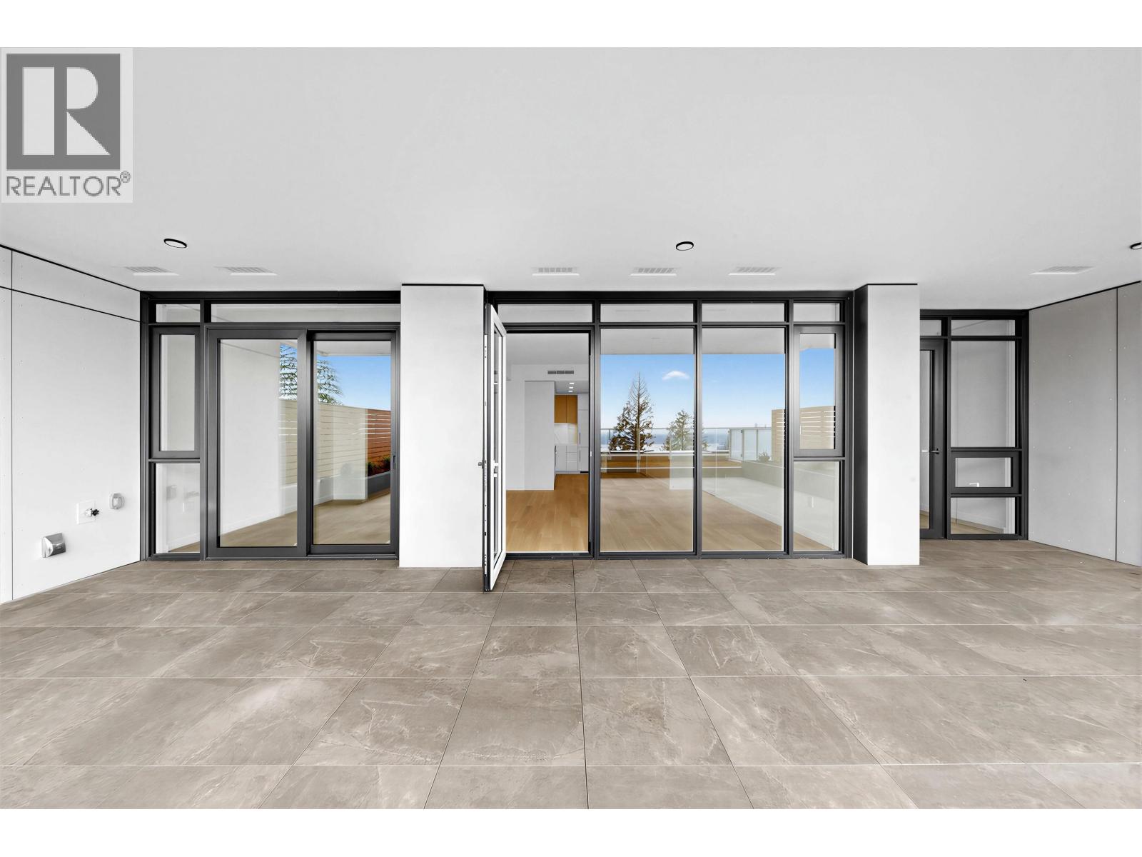 406-406A 3963 UPLANDS WAY, West Vancouver