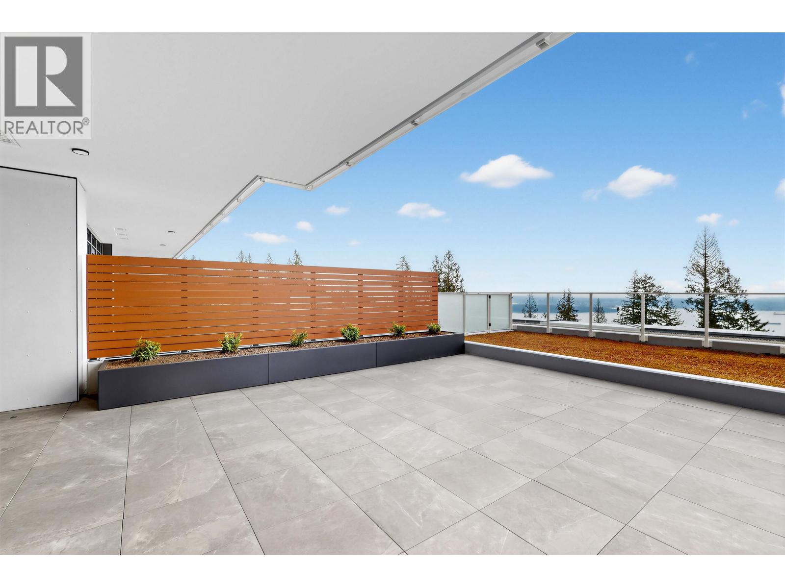 406-406A 3963 UPLANDS WAY, West Vancouver