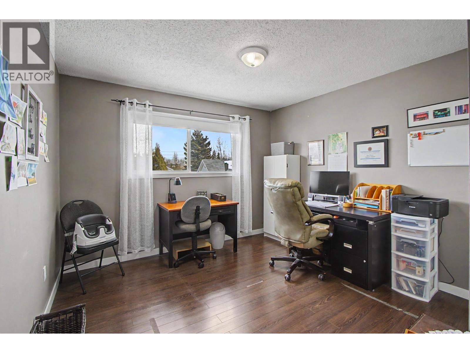 3952 ENEMARK CRESCENT - 14