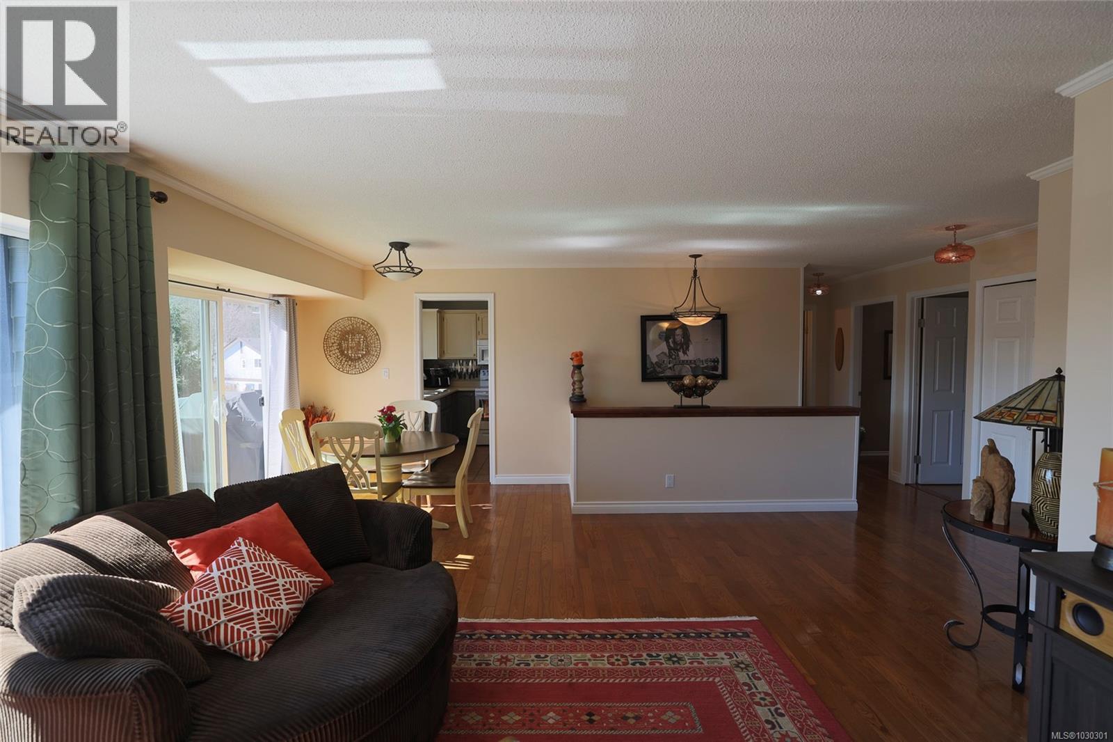 9522 Scott St - 15