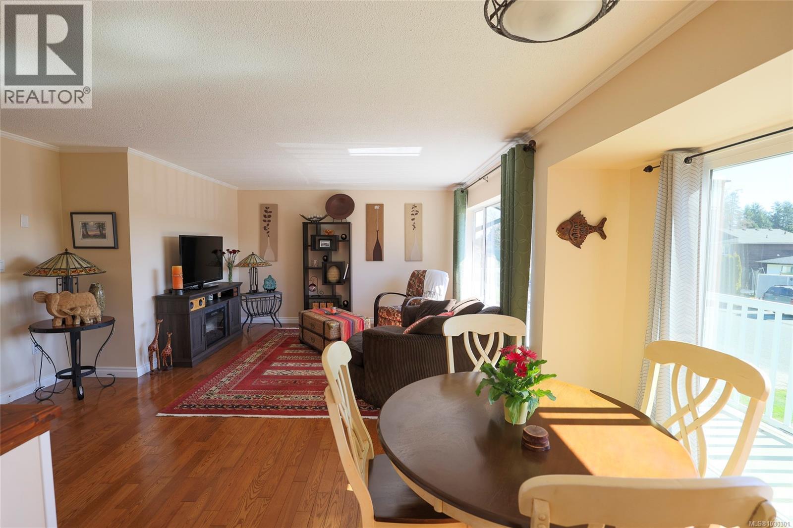 9522 Scott St - 29