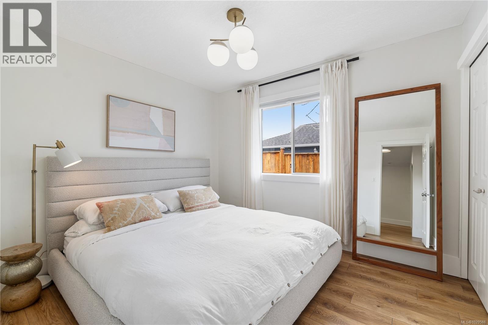 709 Foster Dr, Parksville