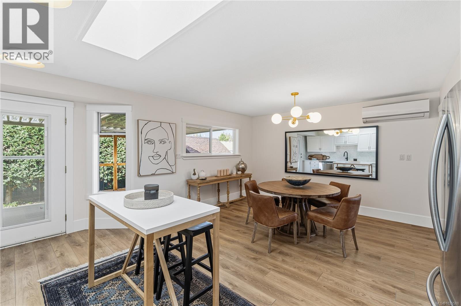 709 Foster Dr, Parksville