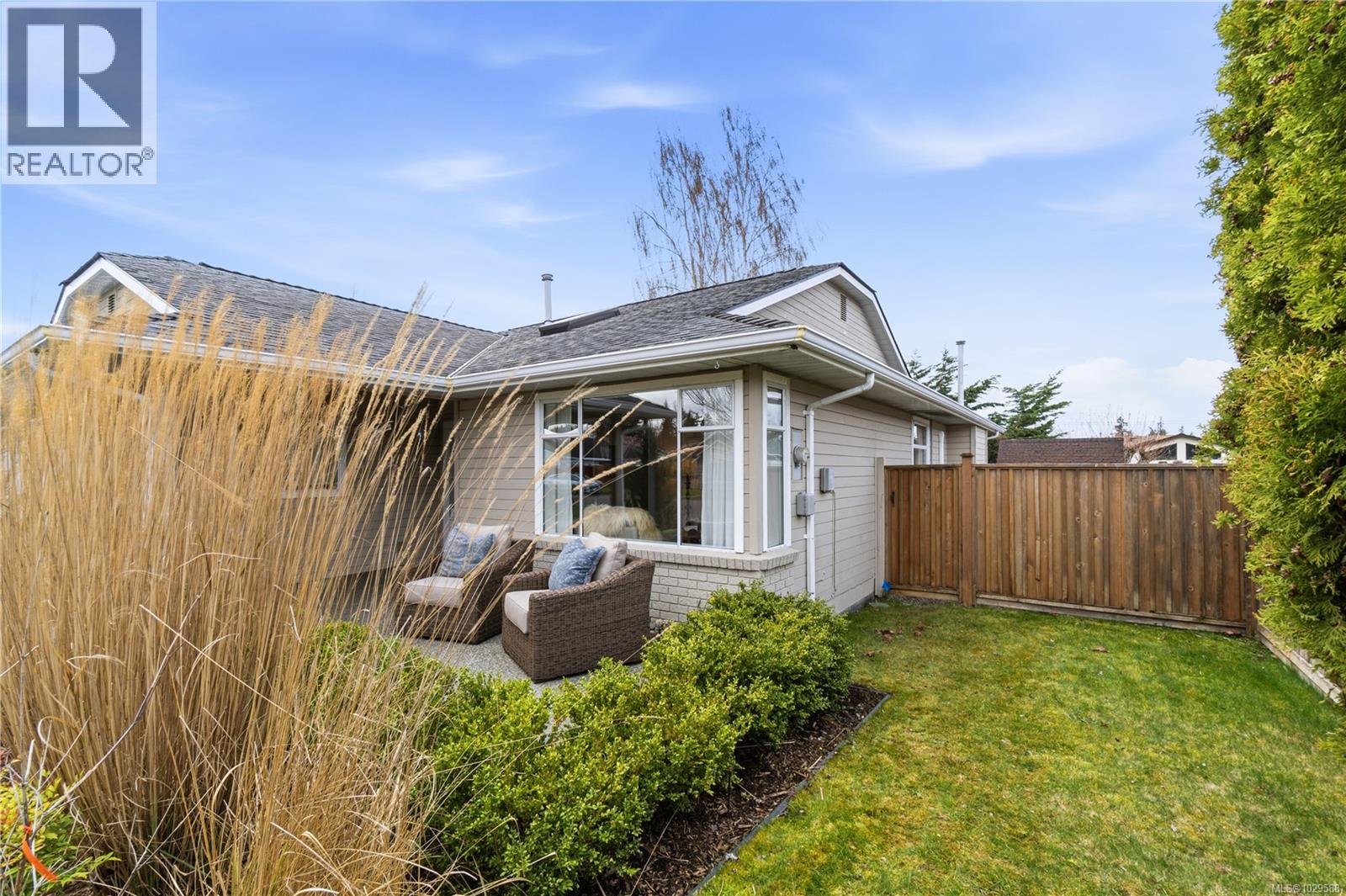 709 Foster Dr, Parksville