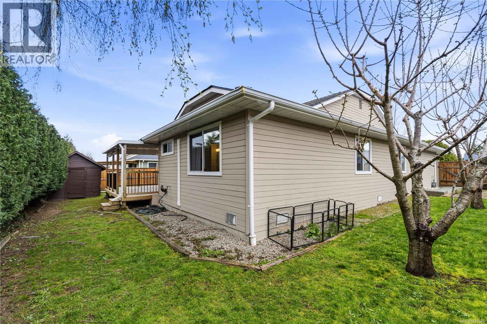 709 Foster Dr, Parksville