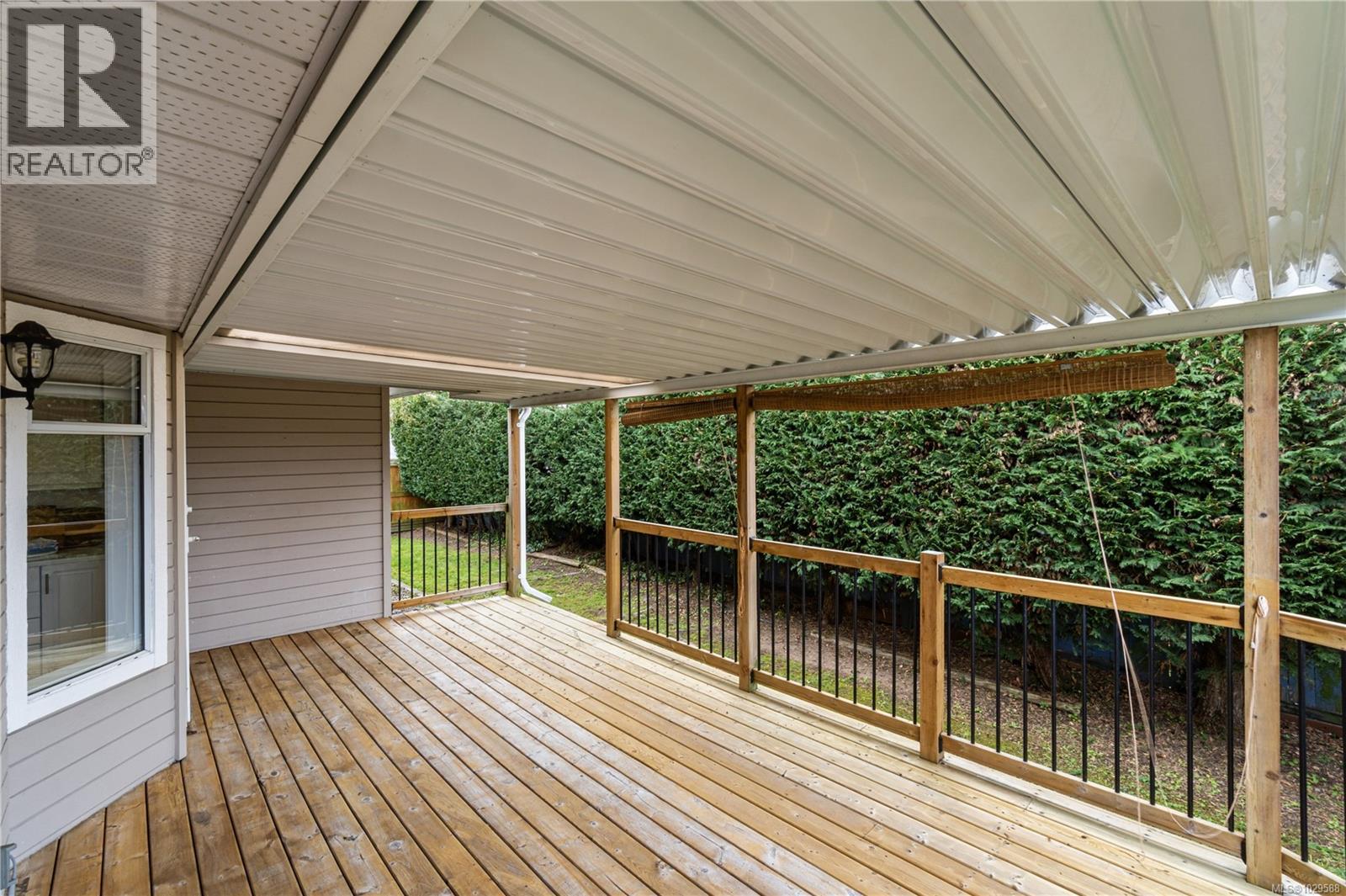 709 Foster Dr, Parksville