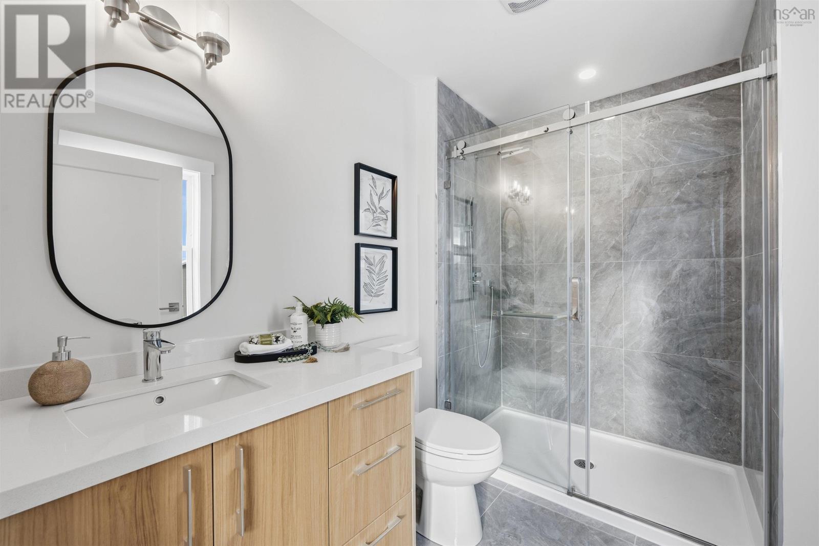 Property 33 of 43 of 60 Zeppelin Crescent