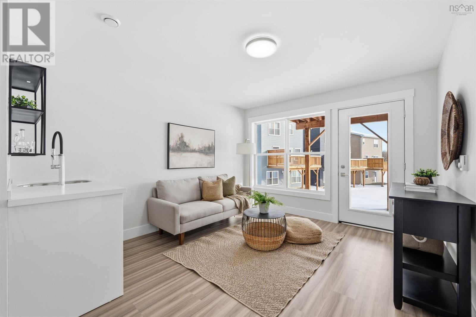 Property 3 of 43 of 60 Zeppelin Crescent