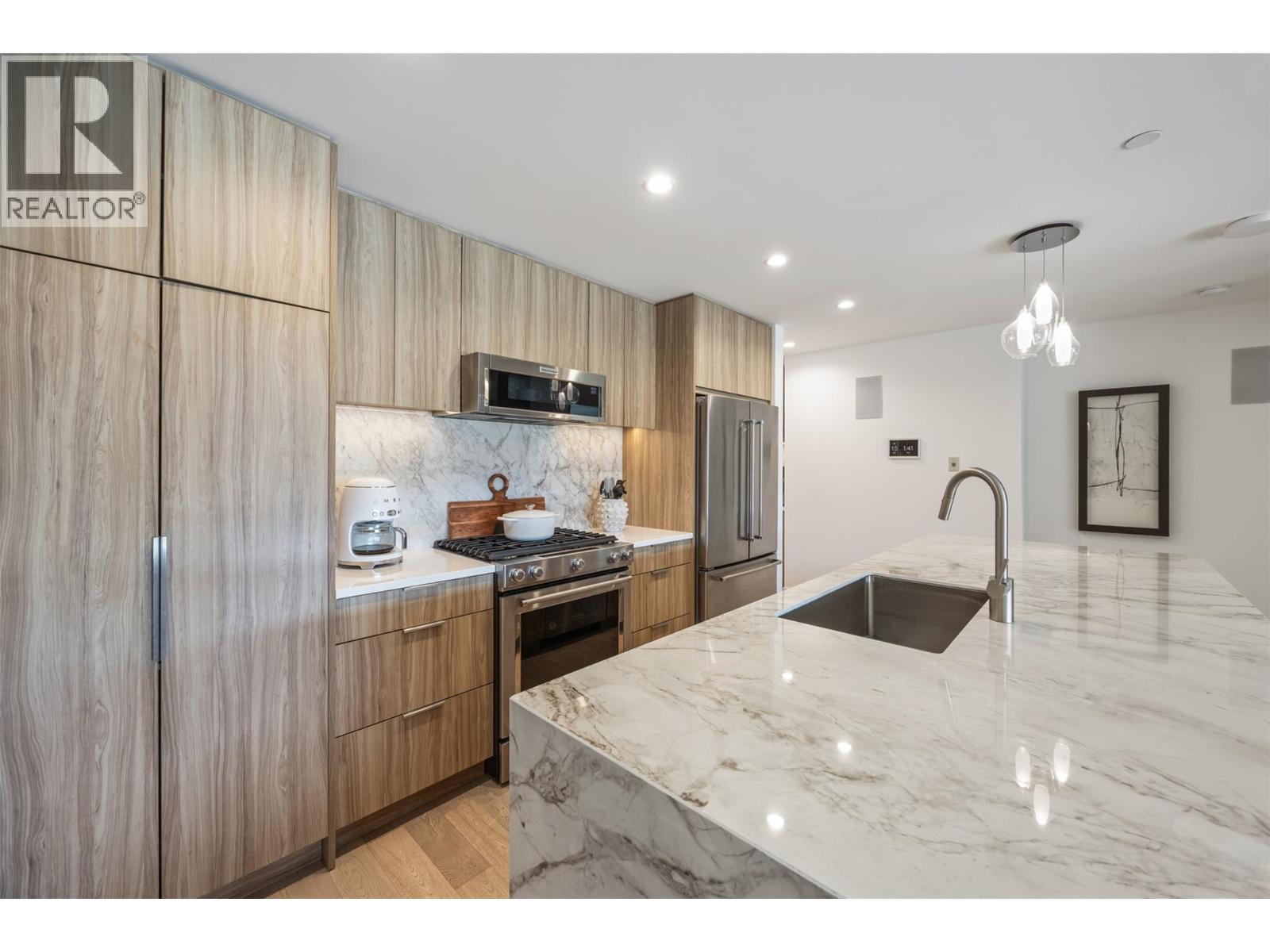 #3308 3000 Ariva Drive - 8