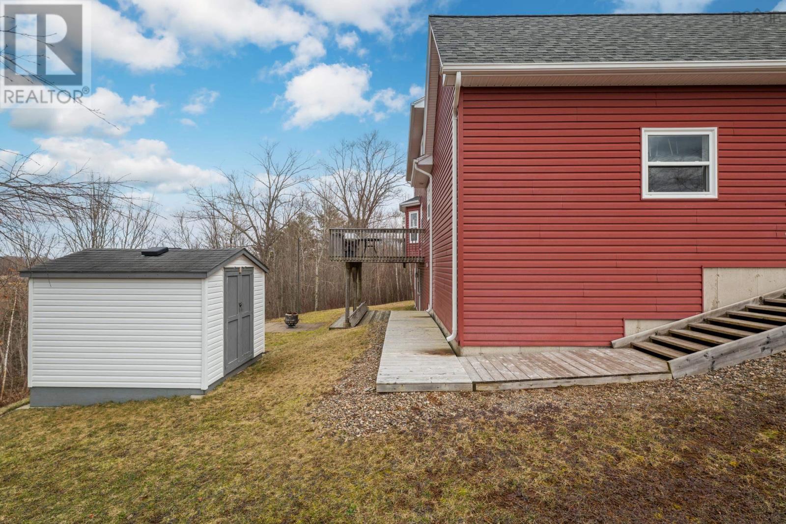 Property 43 of 48 of 2 Golden Eagle Drive, Eagle Landing