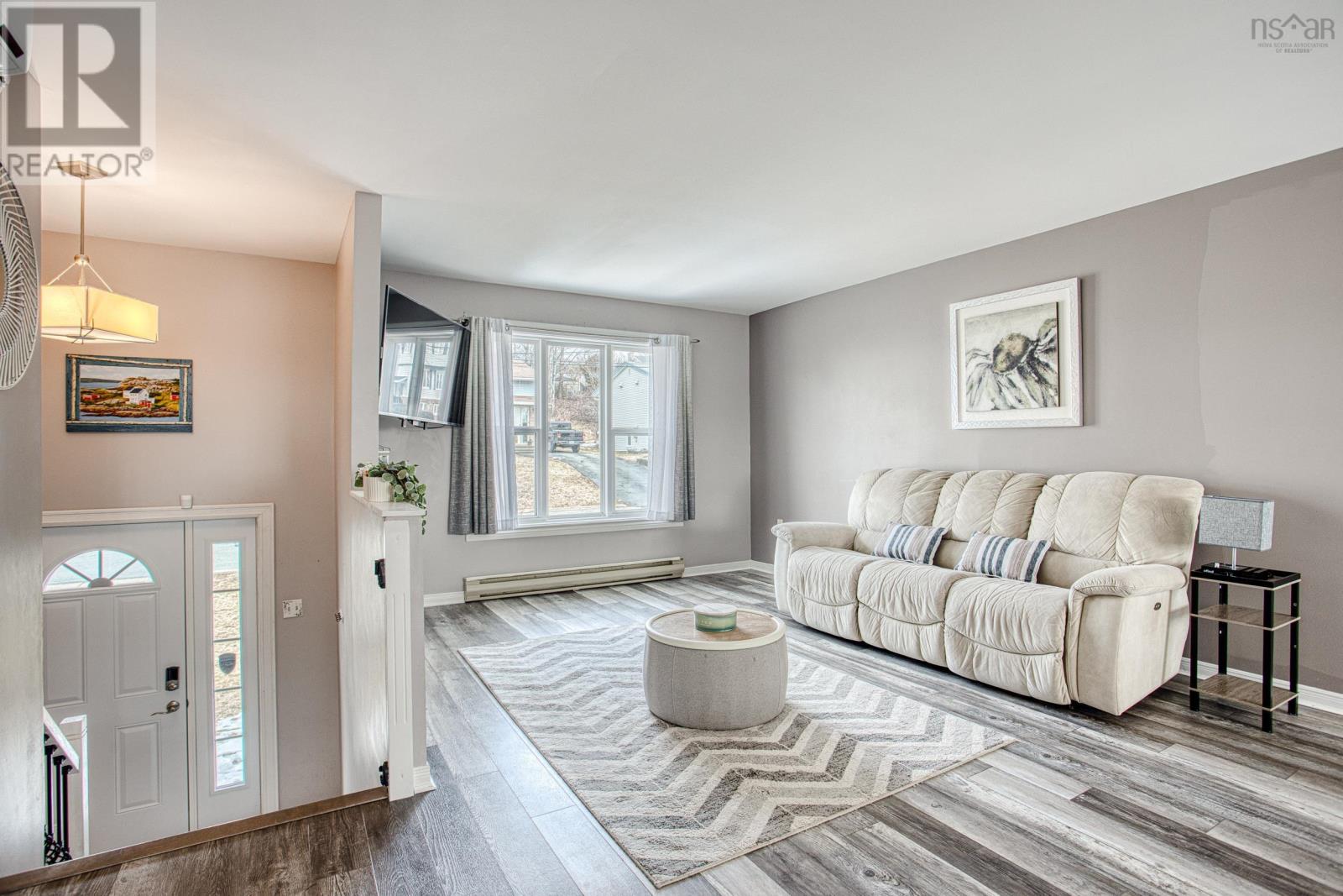 Property 4 of 45 of 33 Florence Place Court