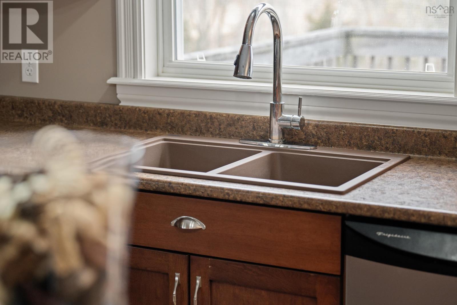 Property 9 of 48 of 2 Golden Eagle Drive, Eagle Landing