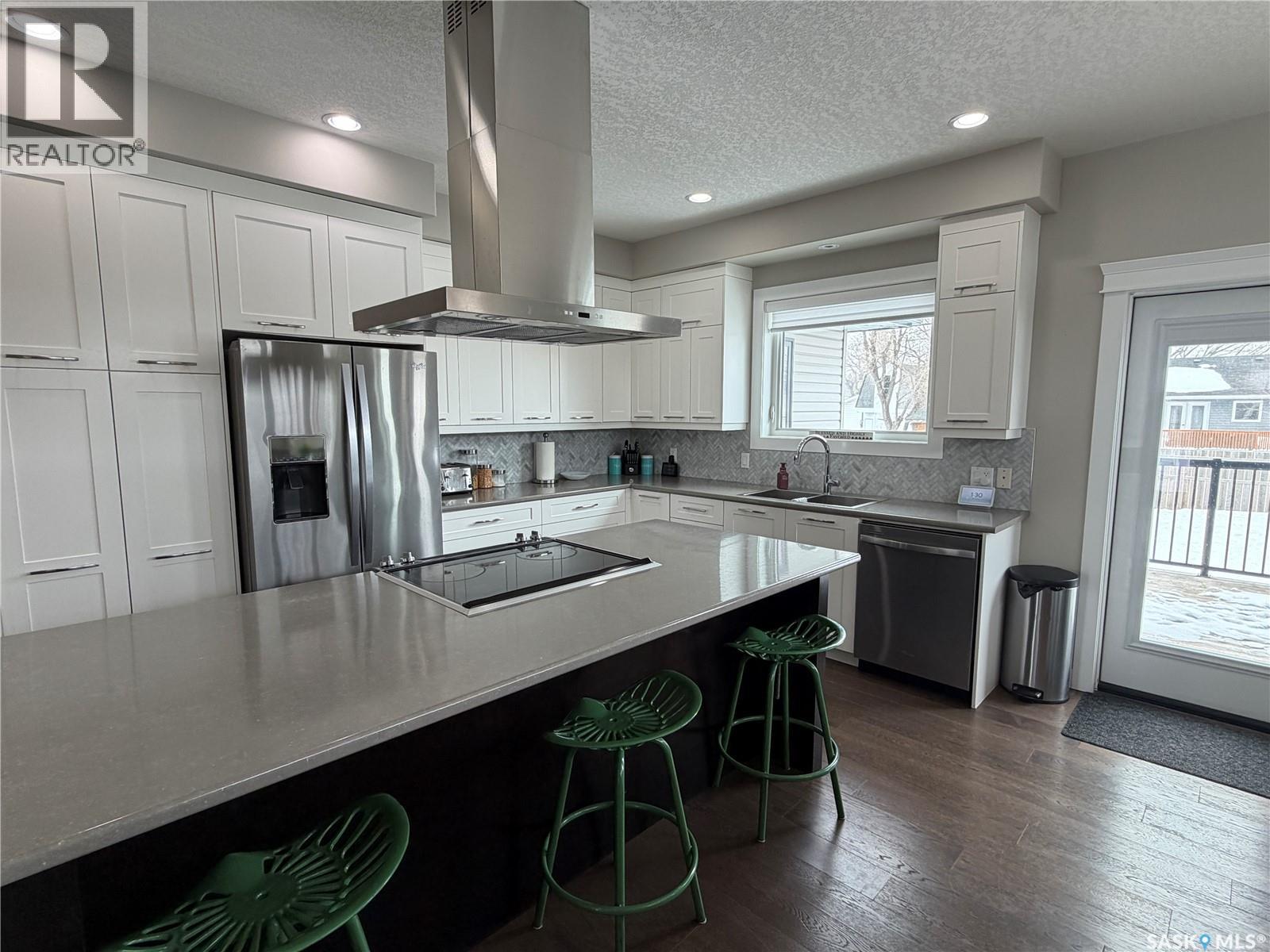 924 11TH STREET - 20