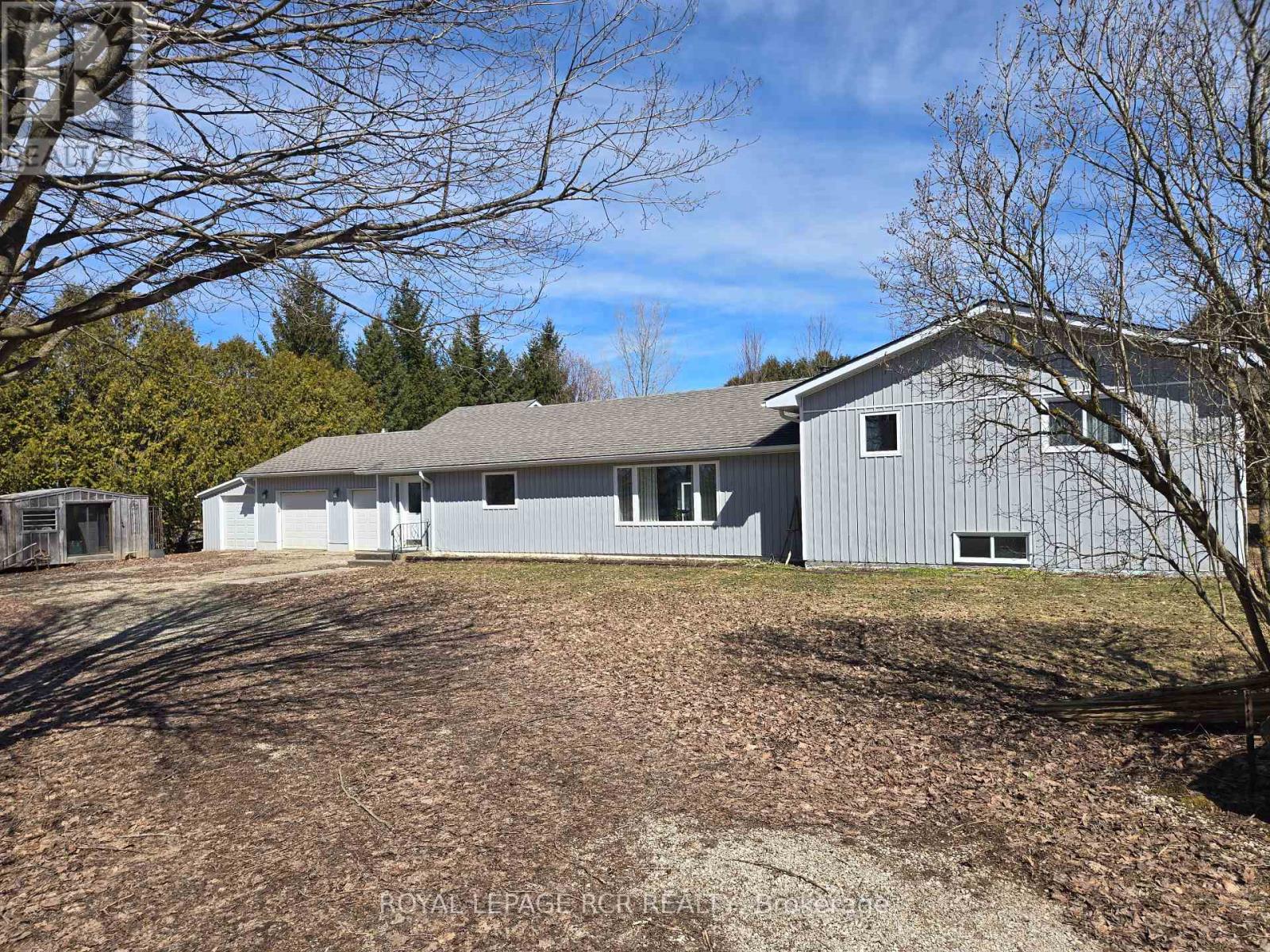 775737 10 HIGHWAY - 1