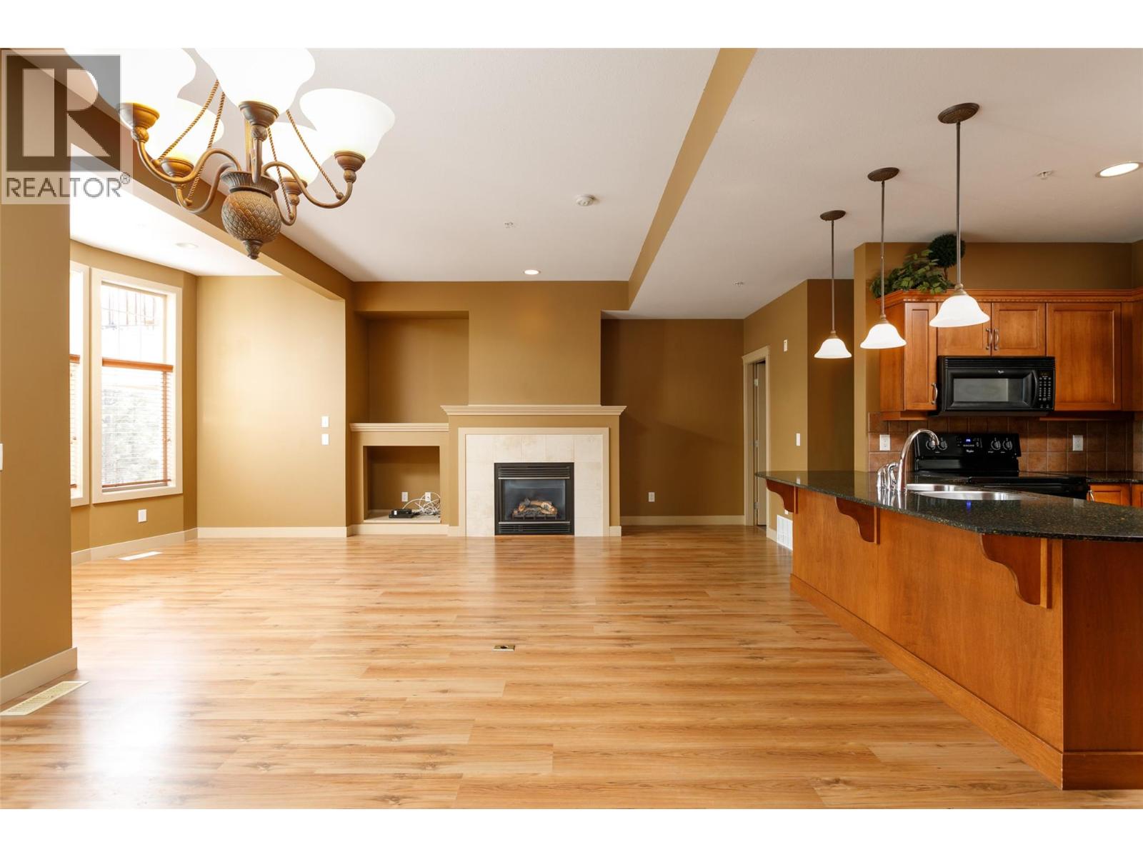 128 1795 Country Club Drive, Kelowna