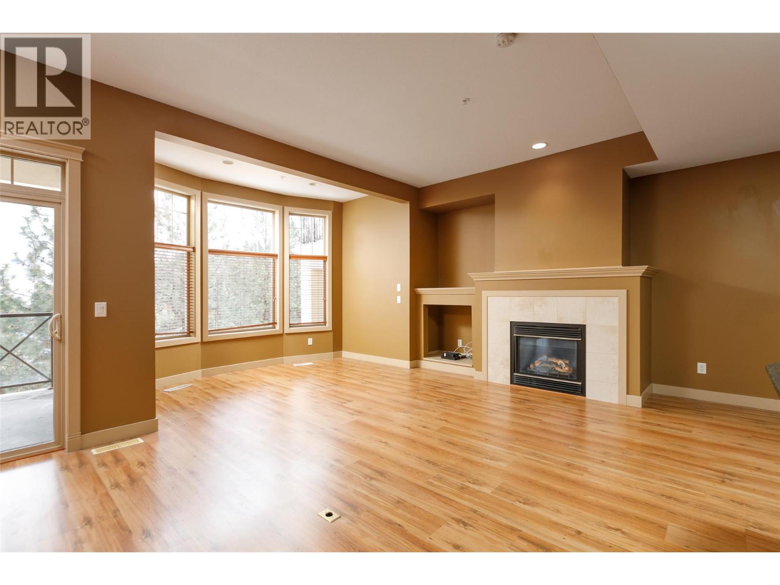 128 1795 Country Club Drive, Kelowna