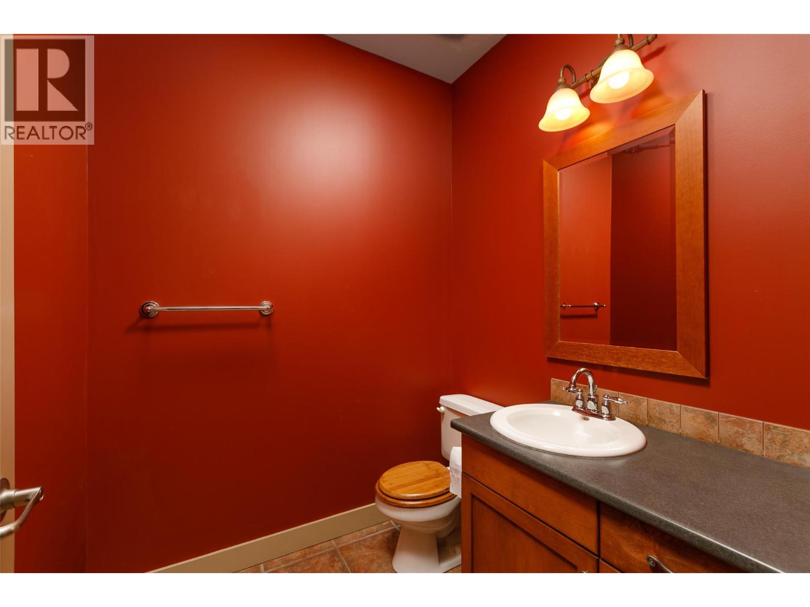 128 1795 Country Club Drive, Kelowna