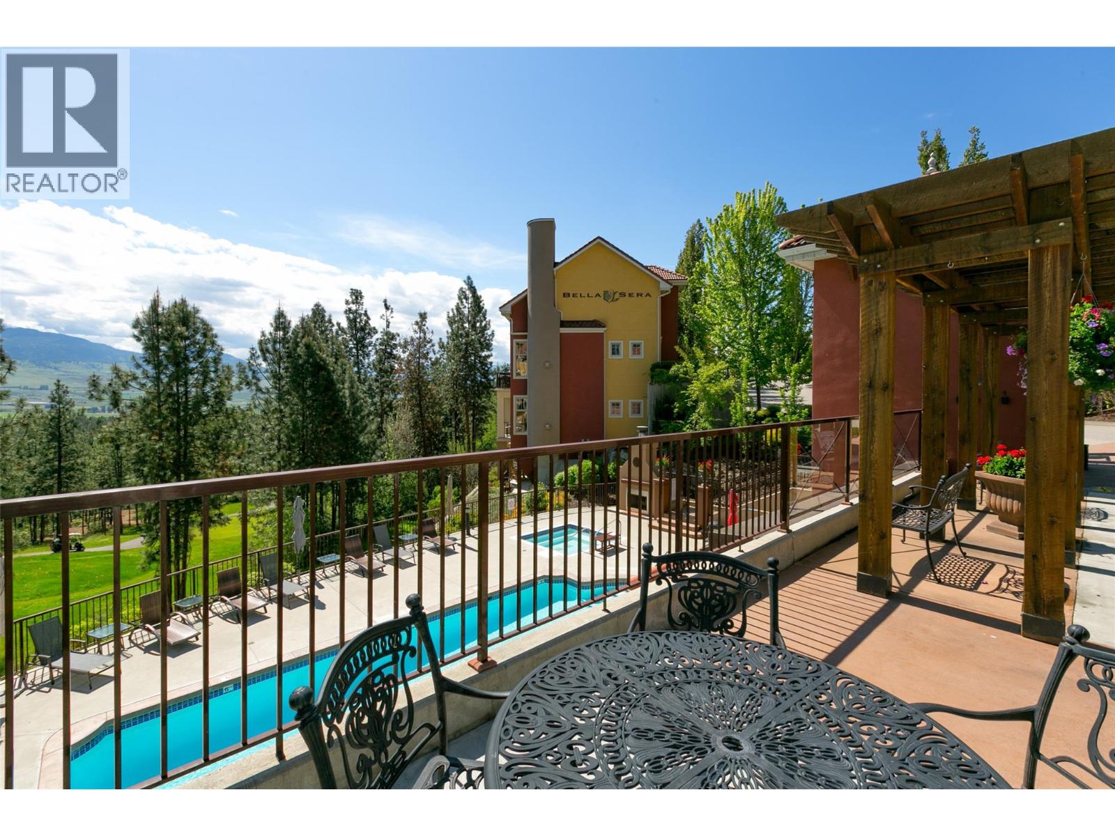 128 1795 Country Club Drive, Kelowna