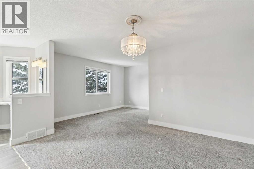 Single Family House 4 Level for Sale in  Prominence Heights SW Patterson Calgary 