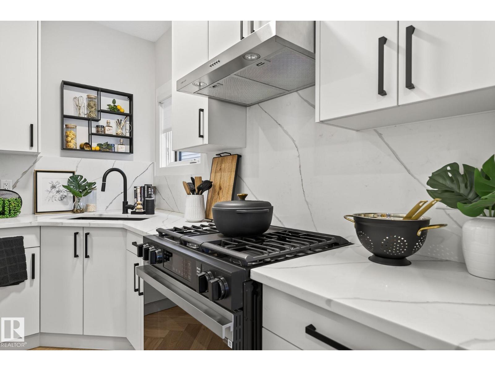 17124 2 ST NW, Edmonton