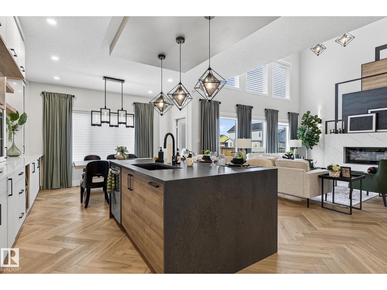 17124 2 ST NW, Edmonton