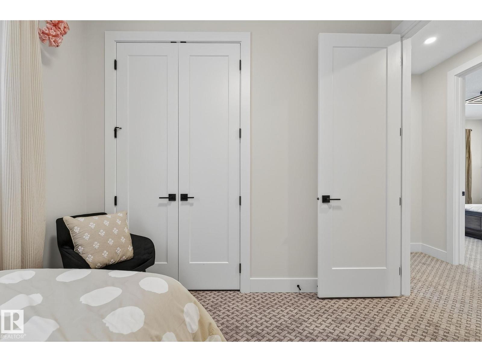 17124 2 ST NW, Edmonton