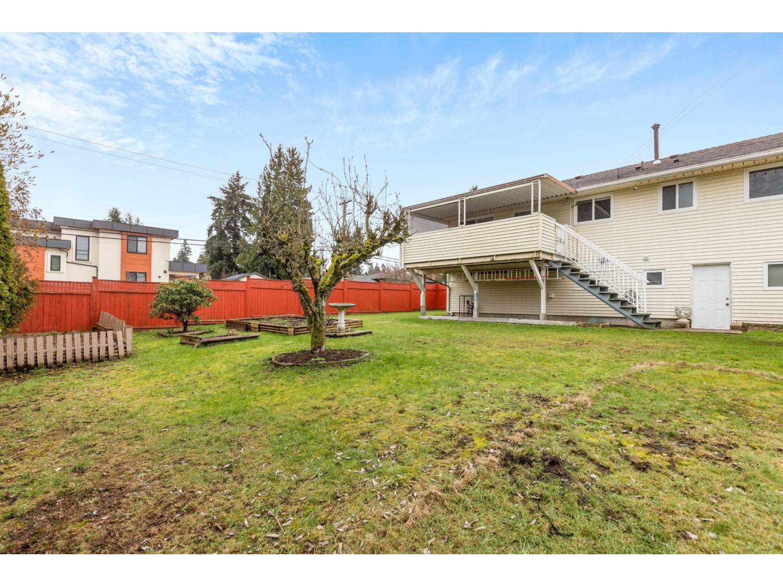 11389 95 Avenue, Delta