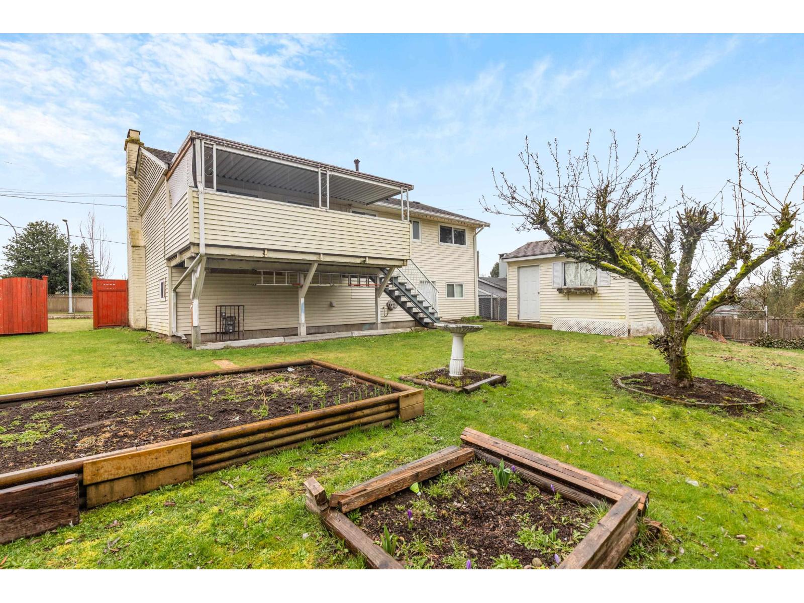 11389 95 Avenue, Delta