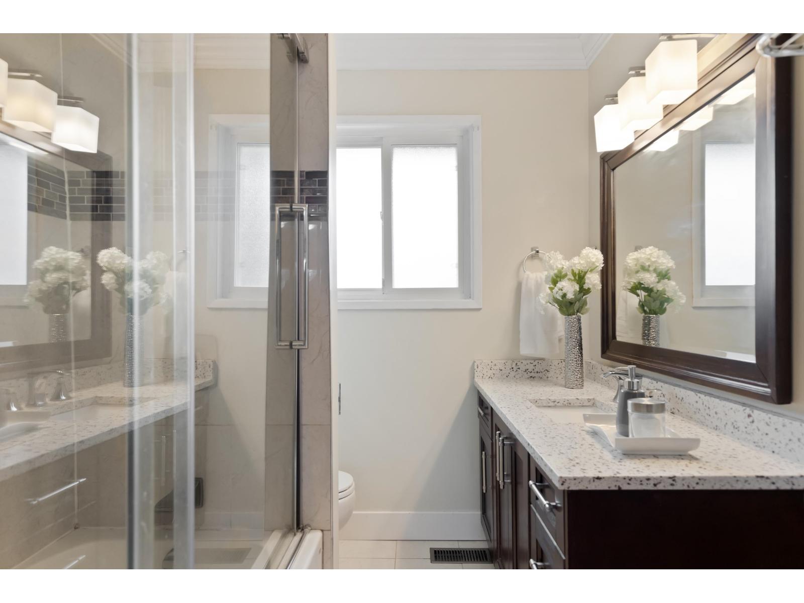 11389 95 Avenue, Delta