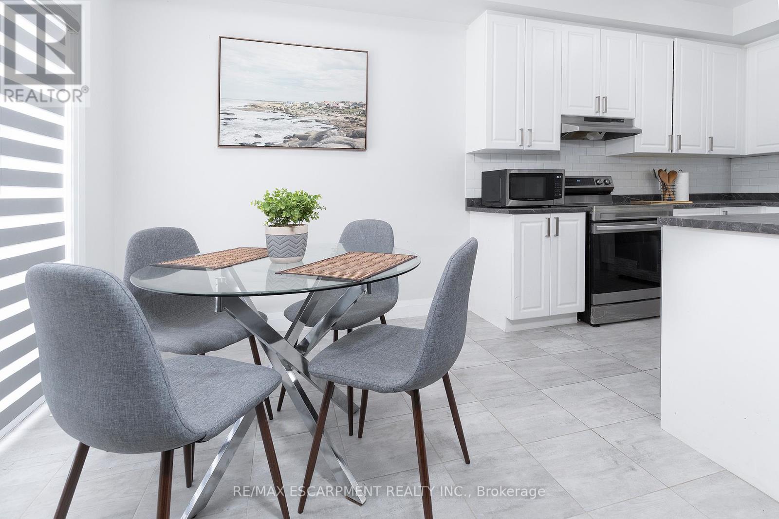 #42 520 GREY STREET - 8