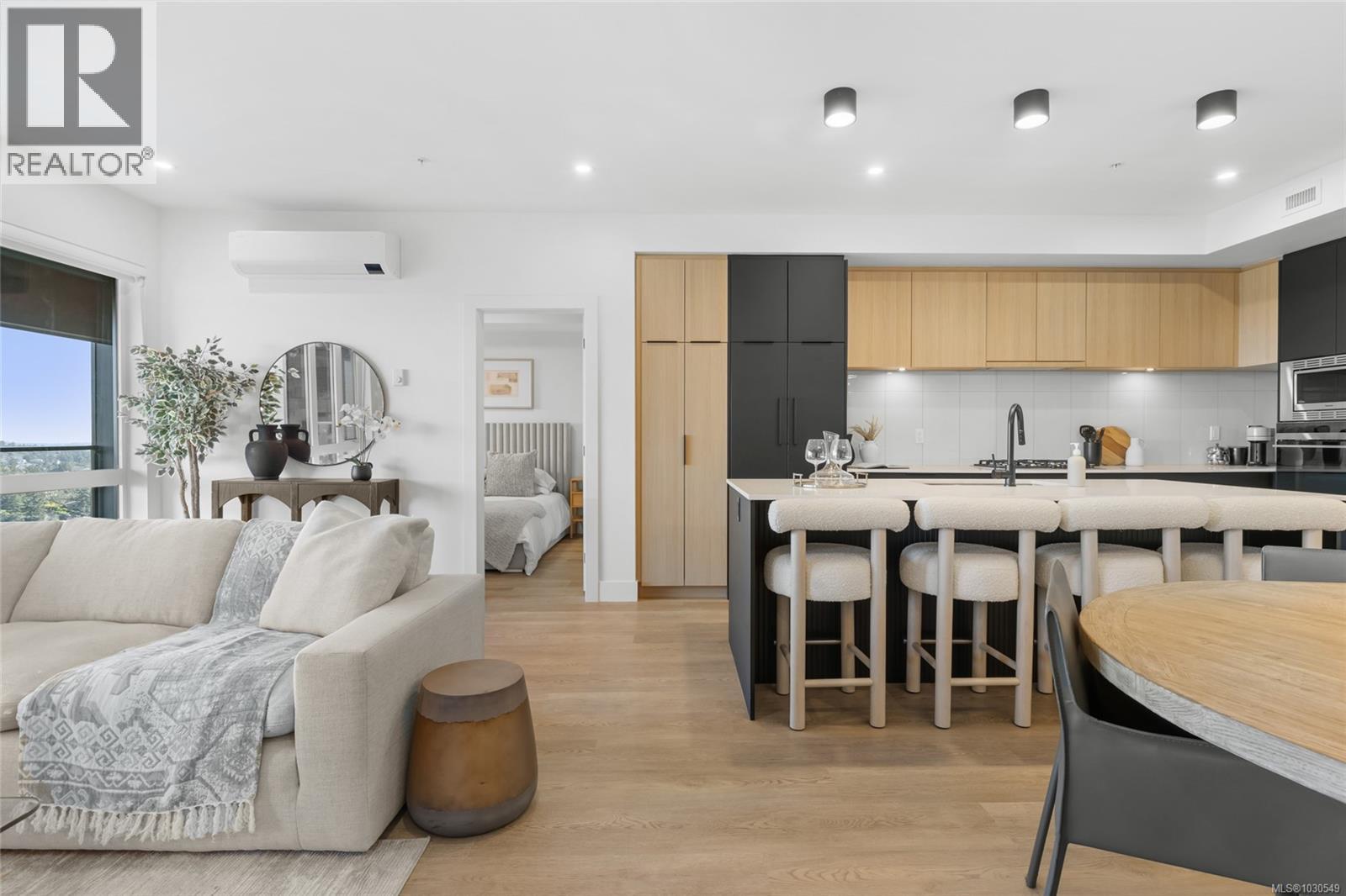 608 2341 Bear Mountain Parkway, Langford