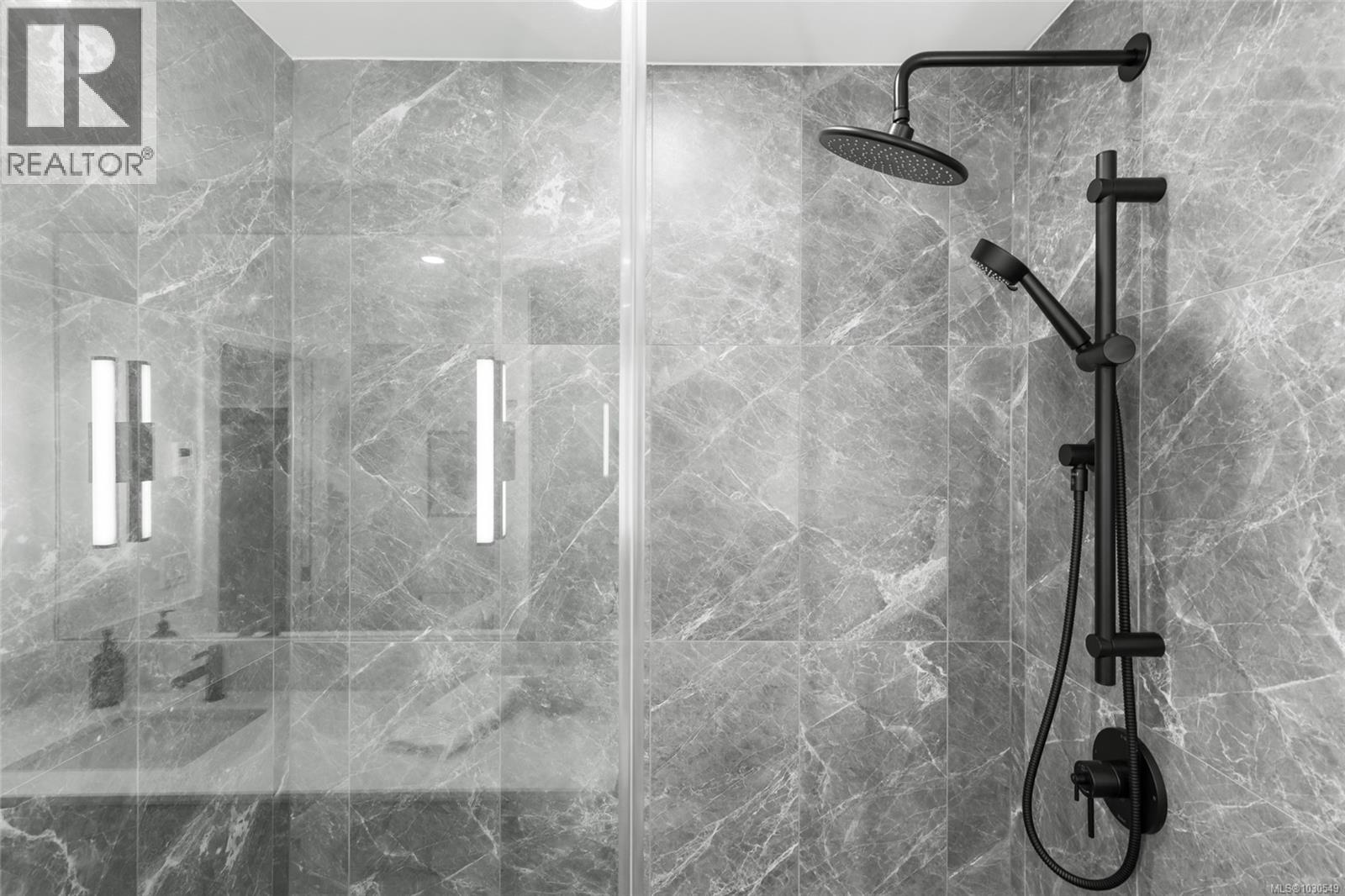 608 2341 Bear Mountain Parkway, Langford