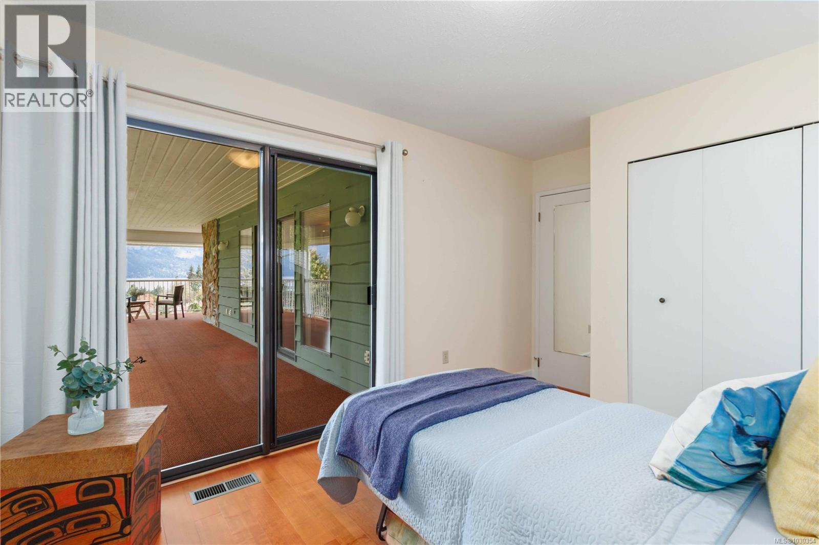 817 Aros Rd - 20