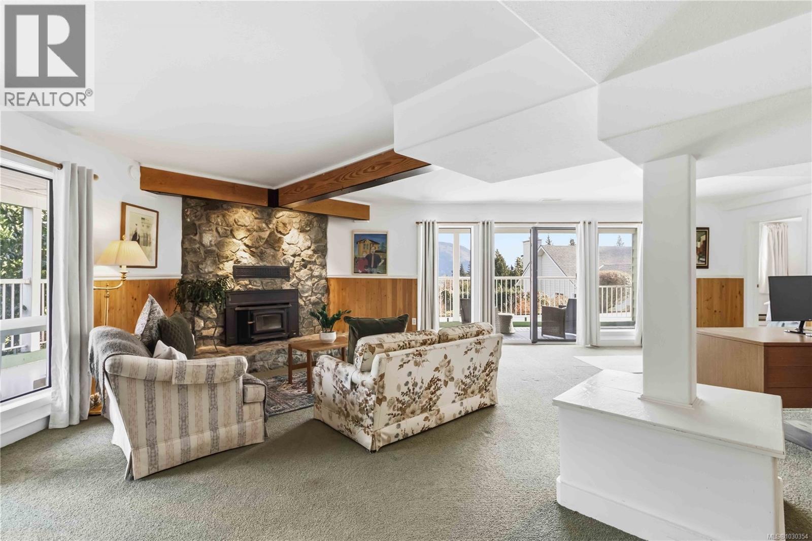 817 Aros Rd - 29