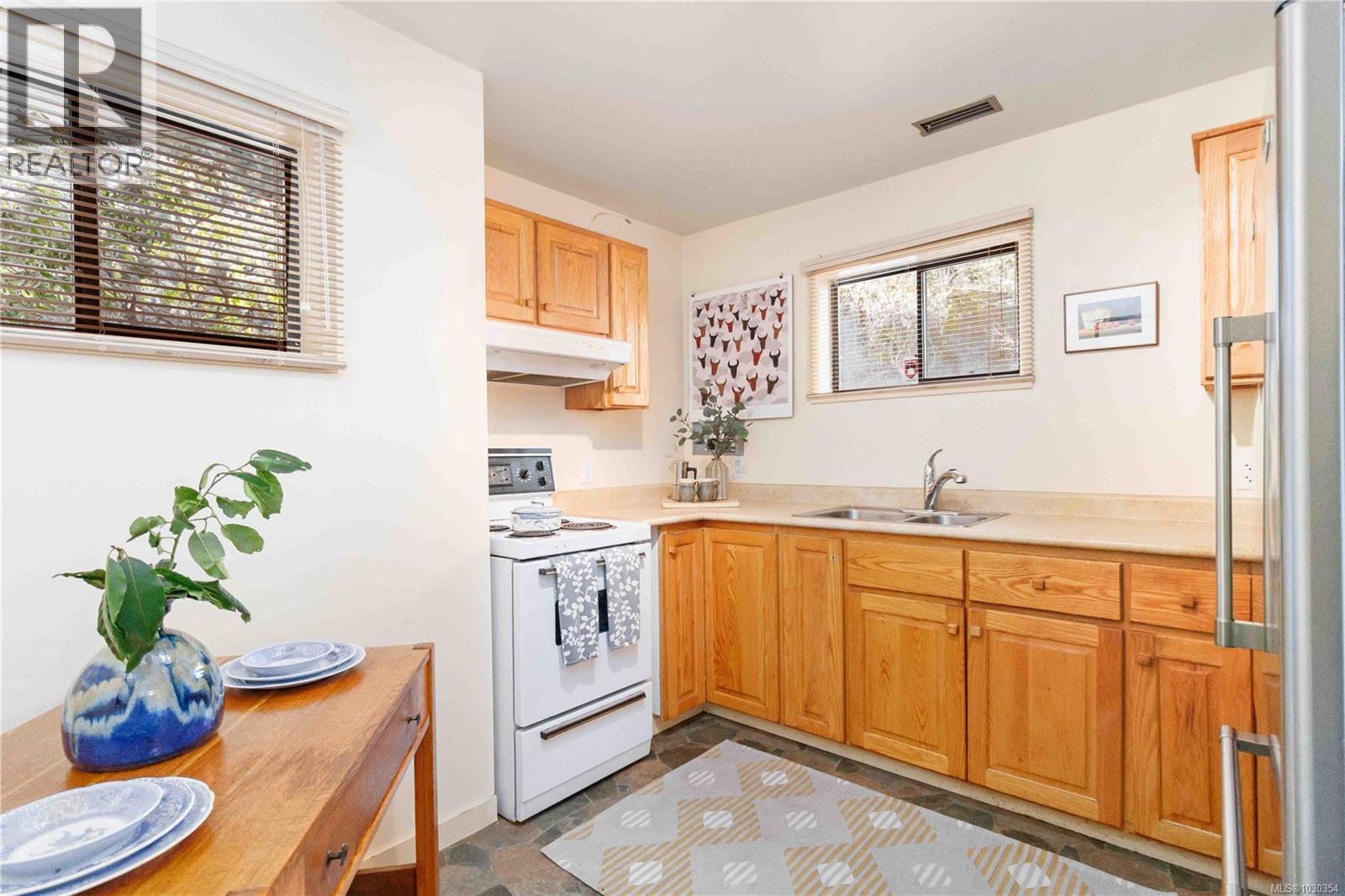817 Aros Rd - 31